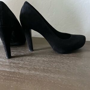 Franco Sarto Black Suede Heels